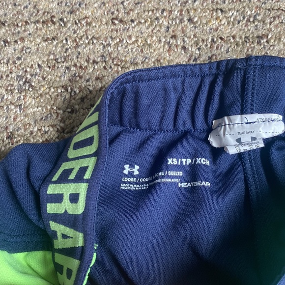 under armor athletic shorts - Picture 2 of 3